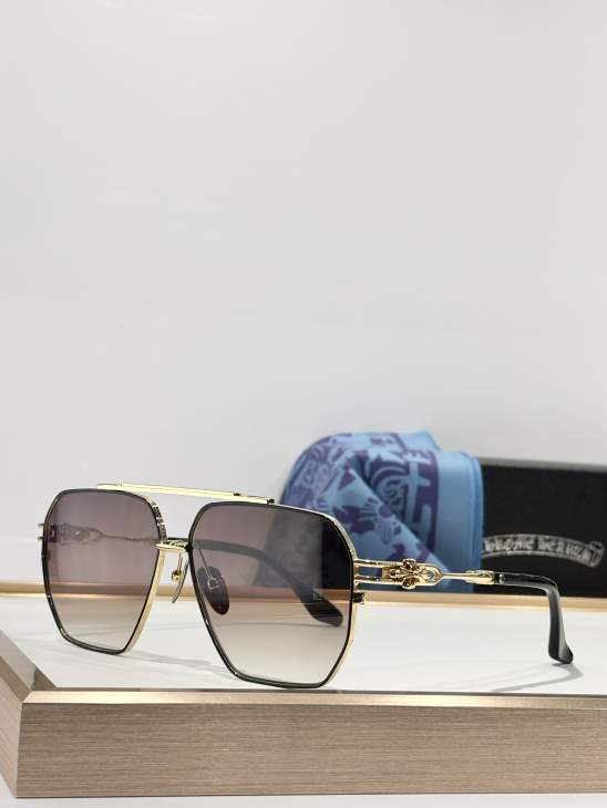Picture of Chrome Hearts Sunglasses _SKUfw76989012fw